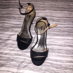 Black glitter open toe heels